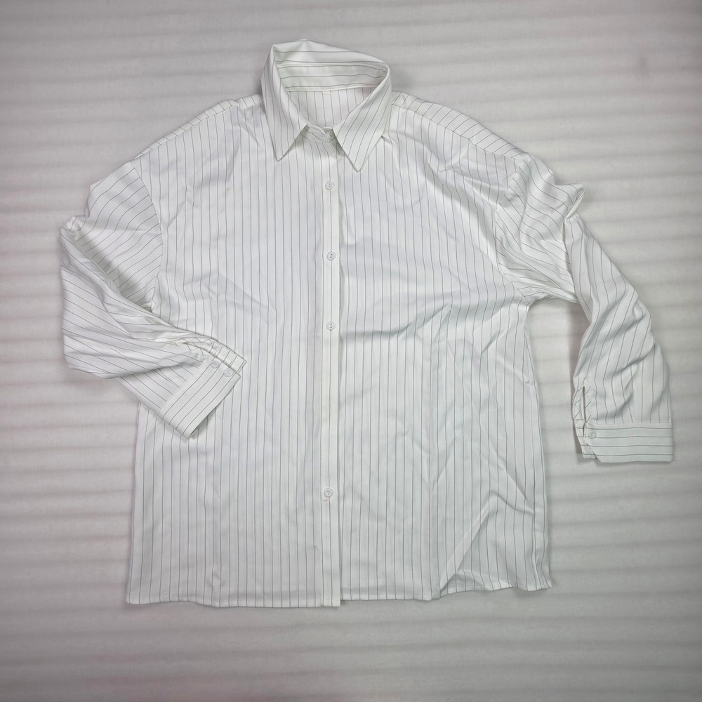 Halara Womens White Pinstripe Long Sleeve Button Down Shirt Size M 02800807